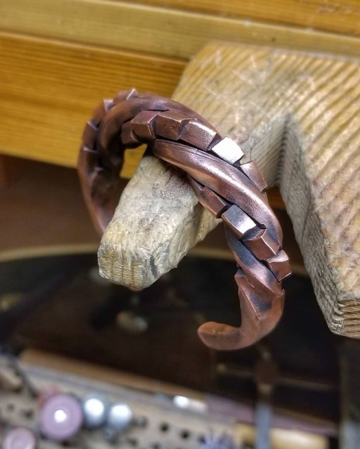 forged_bracelet.JPG
